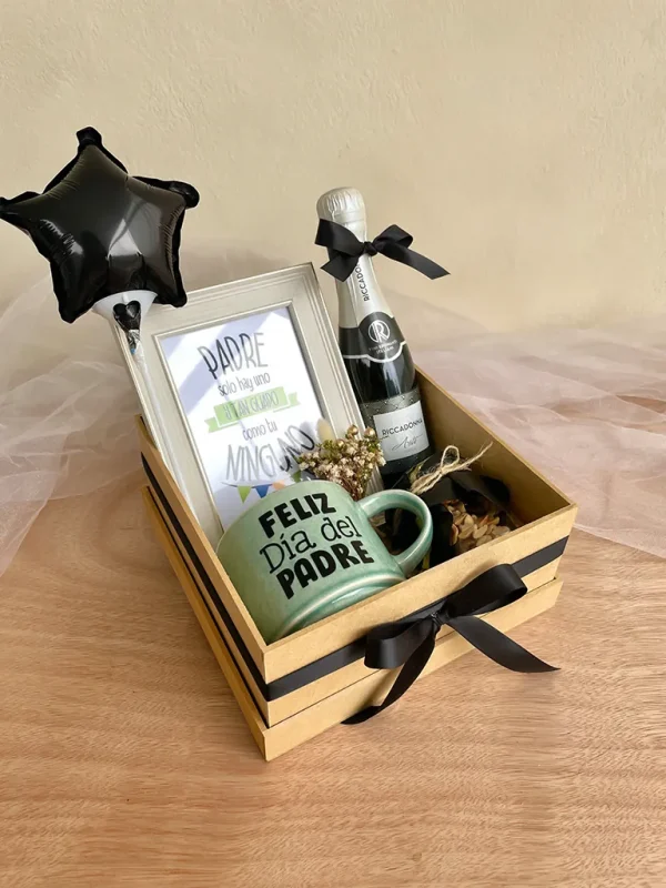 caja dia del padre con fotografia, taza y riccadonna