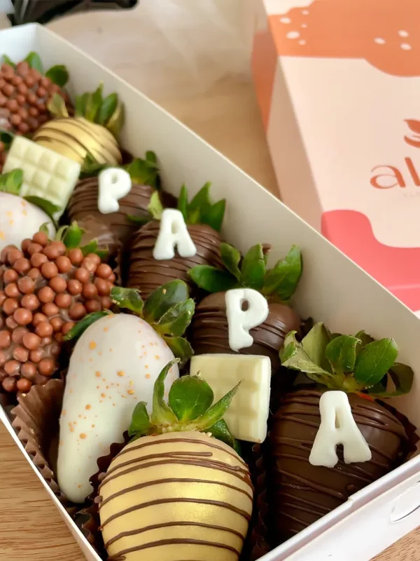 caja larga de fresas dia del padre