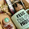 frappuccino starbucks con taza y chocolate