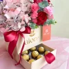 caja de ferrero rocher con flores caja de ferrero rocher con flores rojas