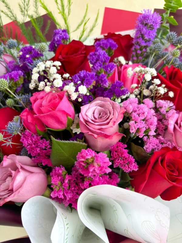 rosas lilas y moradas