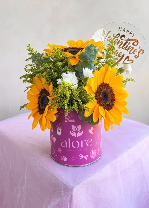 caja de girasoles por san valentin y topper