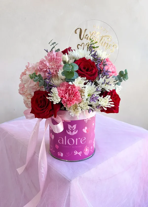 Caja de flores rojas por san valentin