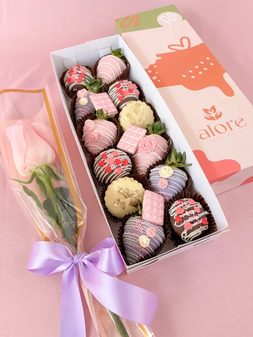 Caja de fresa y trufas para mama por su dia Caja de fresa y trufas para mamá por su dia