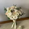 bouquet de novia con lisianthus