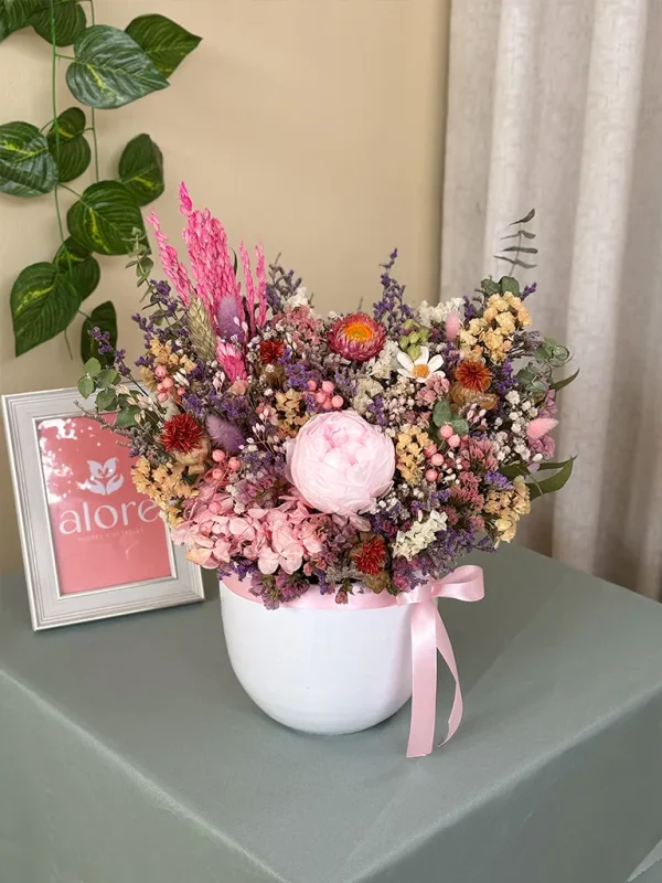 flores eternas con peonia rosada flores eternas con peonia rosada