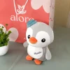 peluche de pinguino con bolsa