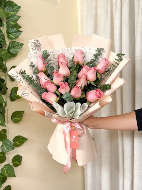 ramo de 15 rosas rosadas ramo de 15 rosas rosadas