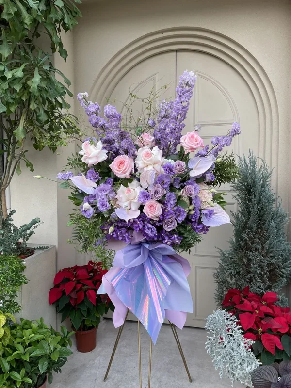 arreglo floral para inaguracion en flores lilas arreglo floral para inaguracion en flores lilas