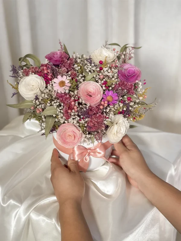 maceta de flores secas premium