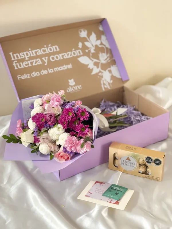 ramo de flores petit con chocolates ferrero y caja