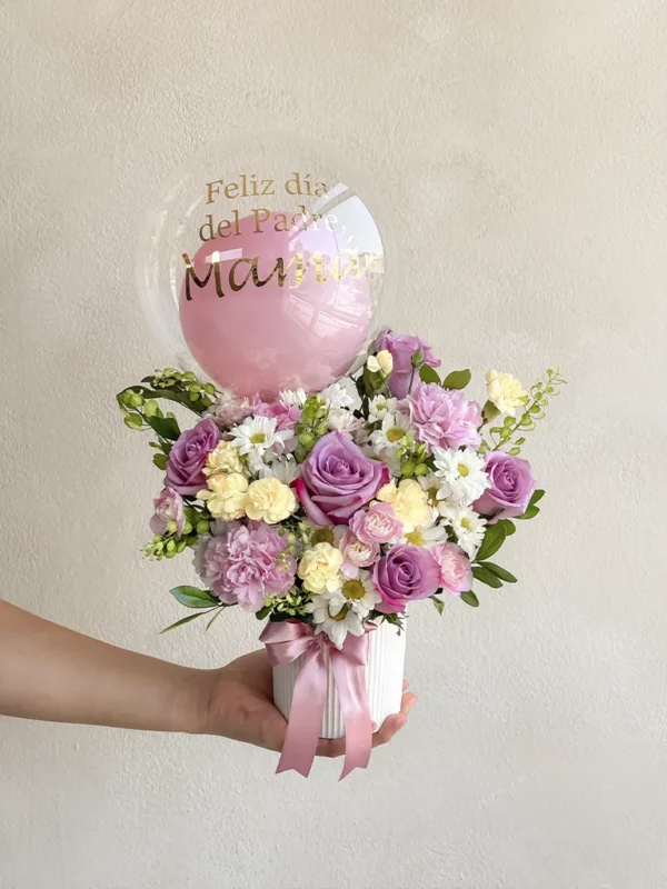 caja de flores lilas y rosadas dia del padre caja de flores lilas y rosadas dia del padre