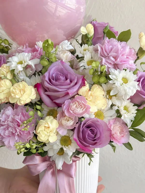 rosas lilas margaritas y claveles rosas lilas margaritas y claveles